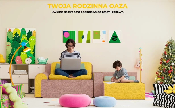 Kobieta i dziecko siedzą na Kanapie dla Dzieci i Rodziców 287 cm, aranżacja w salonie.