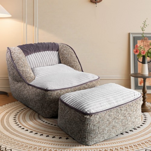 Leżak Wypoczynkowy z Podnóżkiem, aranżacja w salonie.