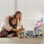 Kobieta z dziewczynką kolorujące Miękka Sofa Graffiti dla Dzieci